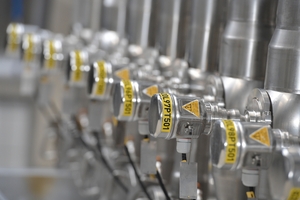Hygieenisesti suunnitellut paineen mittauslaitteet käytössä meijerituotteiden prosessointilaitteistossa
