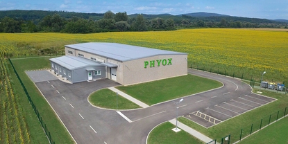 Phyox on rakentanut uudenaikaisen mikrolevätuotantolaitoksen