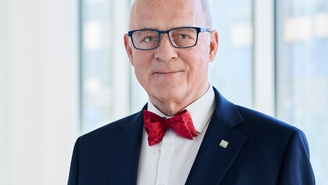 Klaus Endress, Endress+Hauser Groupin pitkäaikainen toimitusjohtaja ja hallintoneuvoston puheenjohtaja