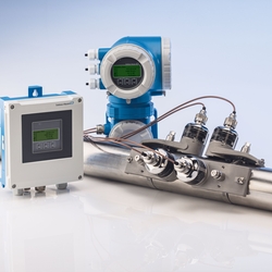Kuva Proline Prosonic clamp-on virtausmittauksesta