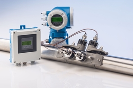 Kuva Proline Prosonic clamp-on virtausmittauksesta